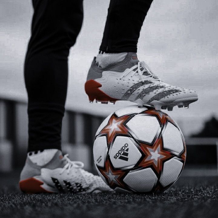 cute soccer wallpapers 0062